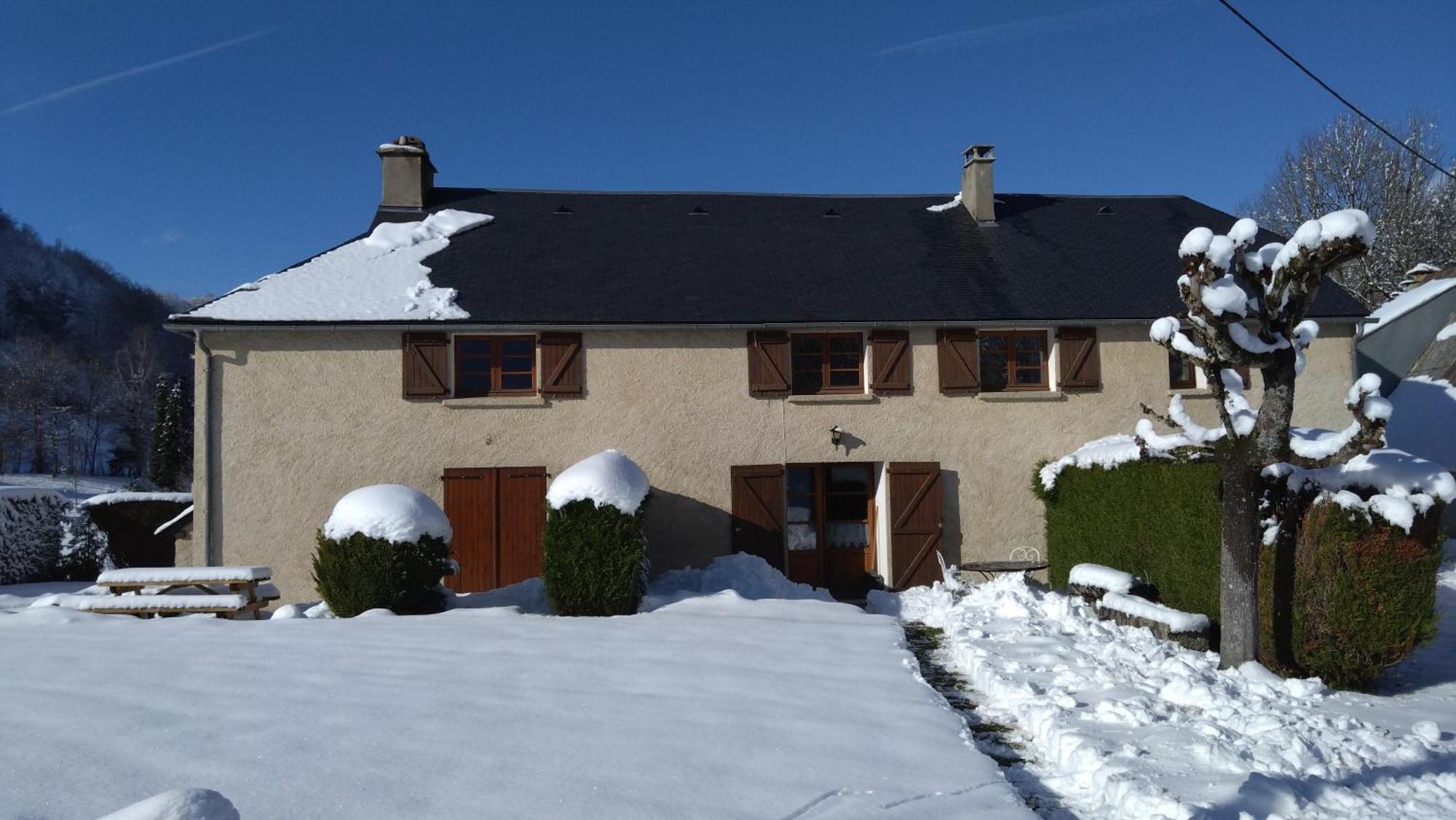 Gite De La Seoube Campan Exteriör bild